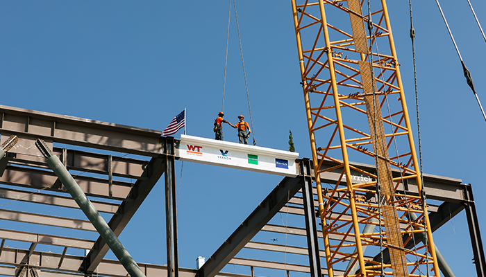 LAX01 topping out